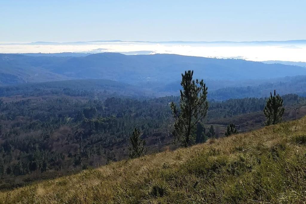 Casa Carmina: Casa Para Pequenos Grupos En El Corazon De Galicia O Irixo Exteriör bild