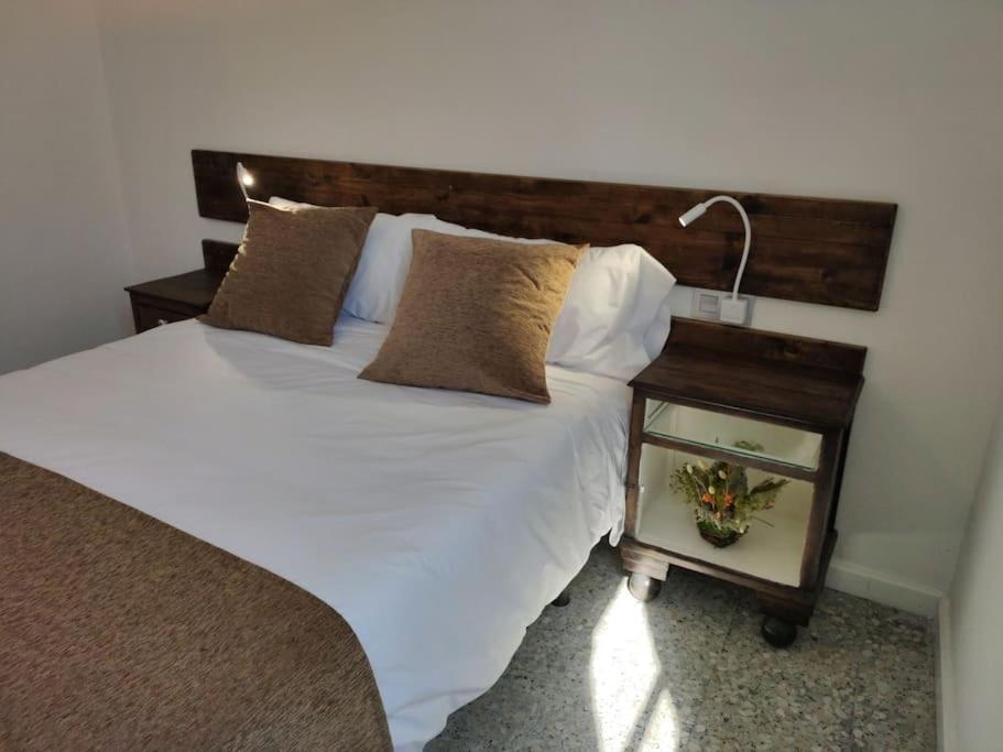 Casa Carmina: Casa Para Pequenos Grupos En El Corazon De Galicia O Irixo Exteriör bild
