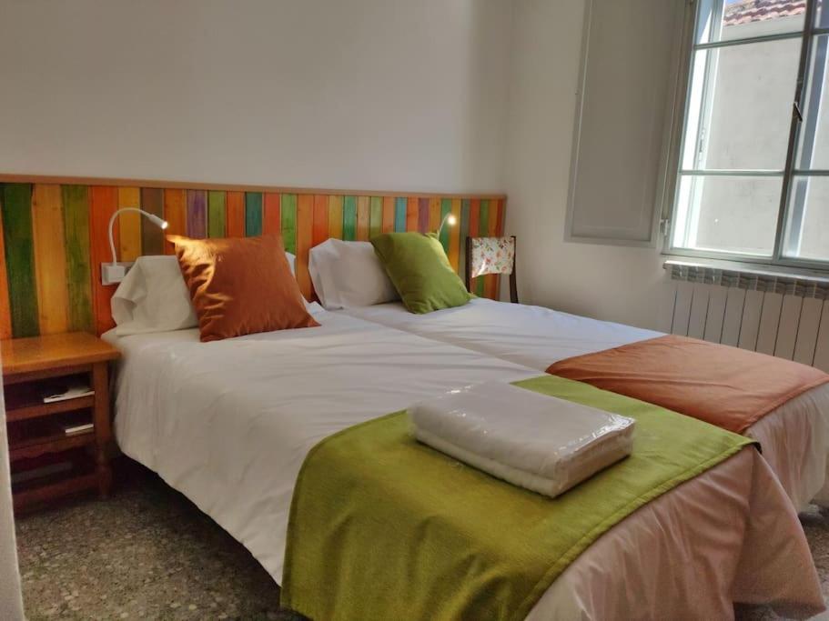 Casa Carmina: Casa Para Pequenos Grupos En El Corazon De Galicia O Irixo Exteriör bild
